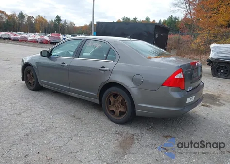 2011 Ford Fusion Se z USA, uszkodzony, nr VIN 3FAHP0HA2BR295431